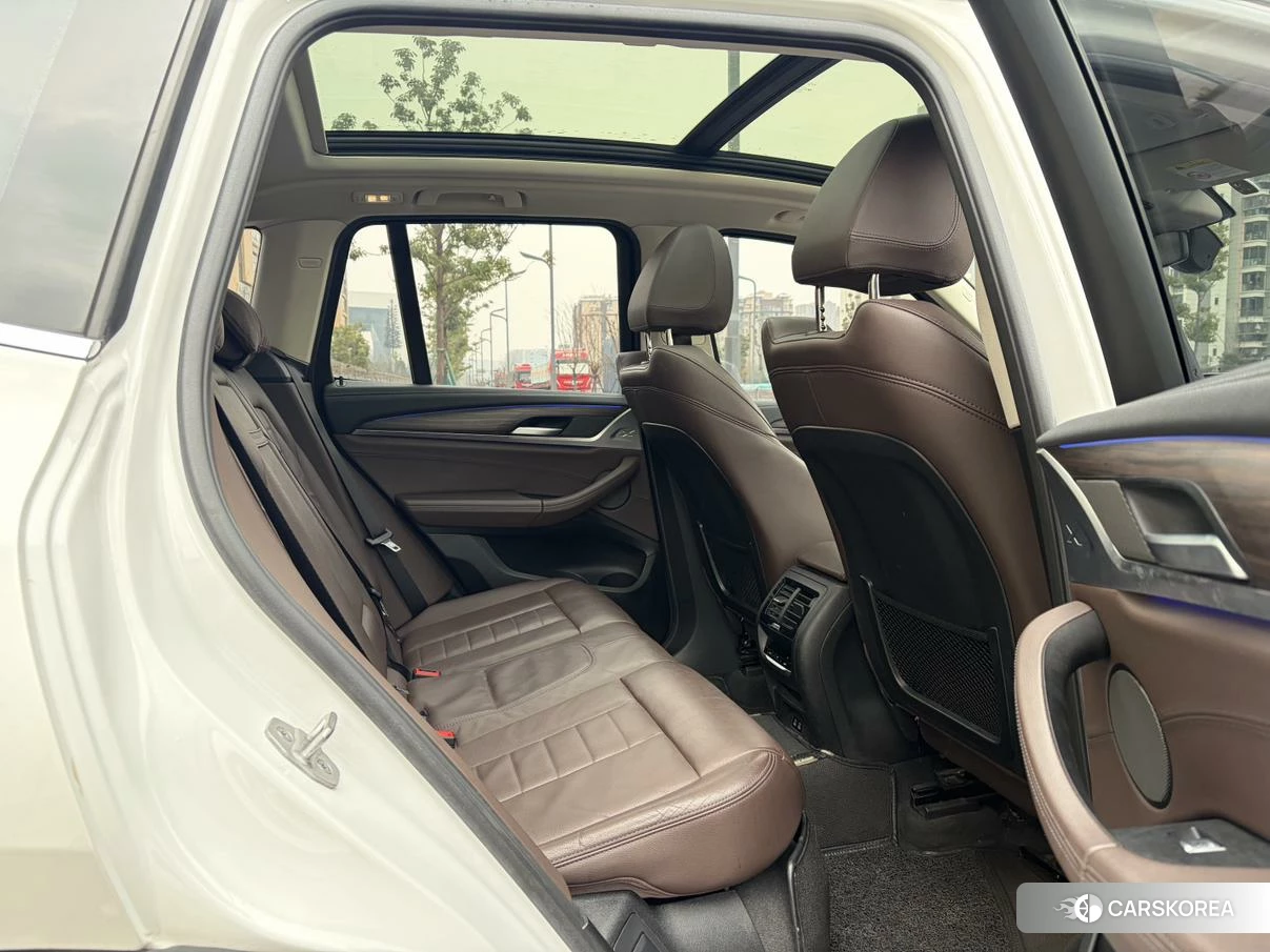 BMW X3 id 4486522 из Китая 13