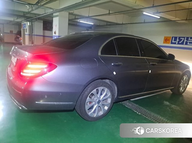 Mercedes-Benz E-Class W213 id 4568750 из Кореи 18