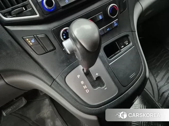 Hyundai The New Grand Starex id 3439867 из Кореи 18