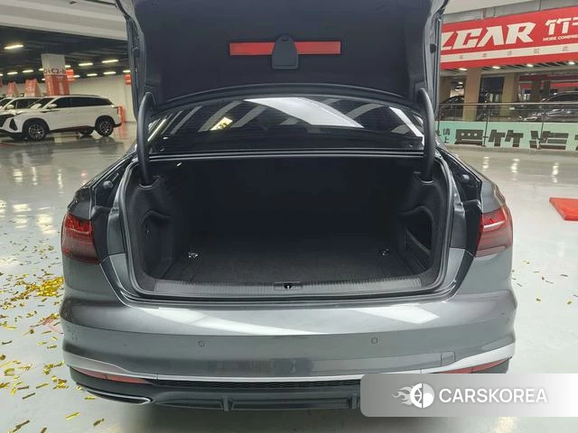 Audi A4L id 4359326 из Китая 42