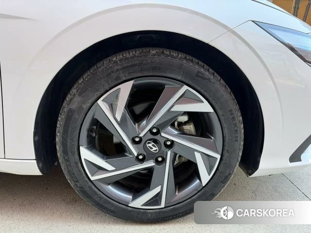 Hyundai Elantra id 4399937 из Китая 22