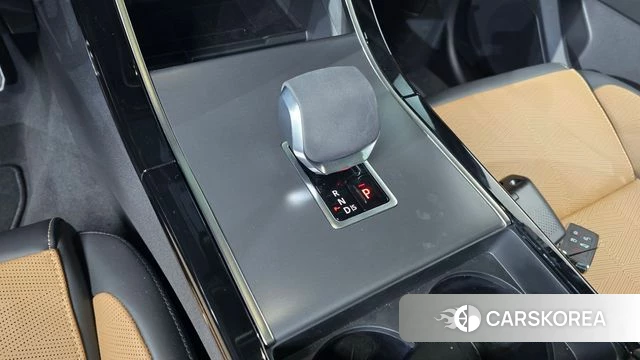 Land Rover Range Rover Velar id 3810807 из Кореи 18