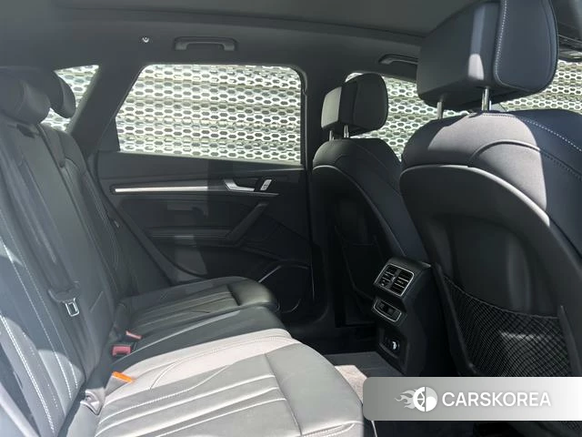 Audi Q5L id 4240169 из Китая 8