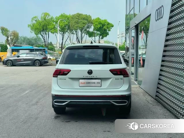 Volkswagen Tiguan L id 4261285 из Китая 8