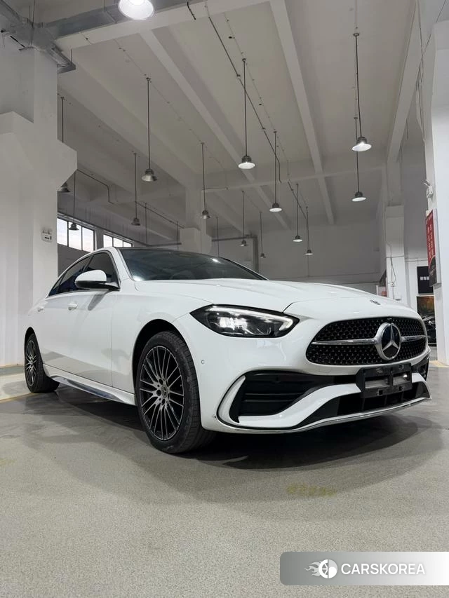 Mercedes-Benz Class C id 4240709 из Китая 11