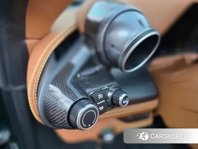 Ferrari F8 Spider id 3644081 из Кореи 12