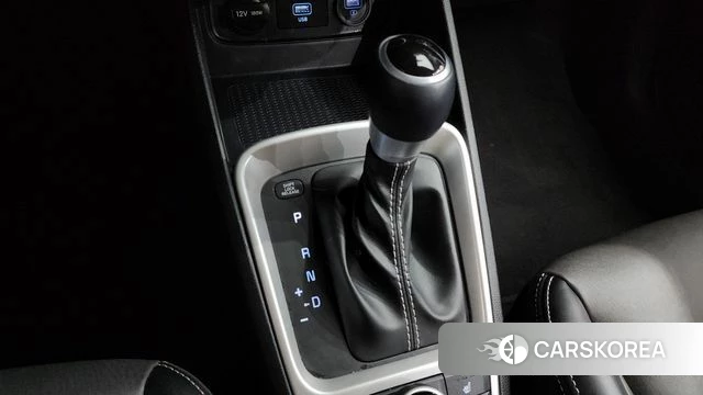 Hyundai Venue id 4458296 из Кореи 29