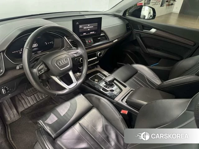 Audi Q5L id 4333742 из Китая 9