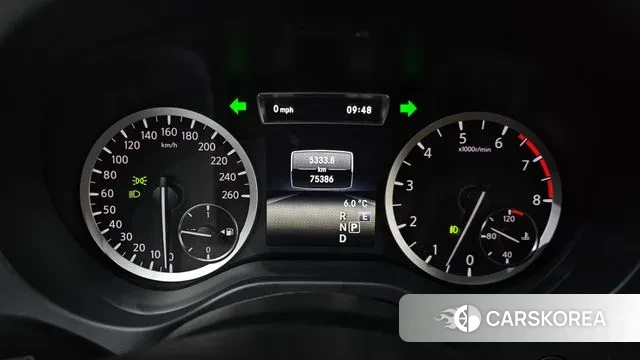 Infiniti QX30 id 3319213 из Кореи 18