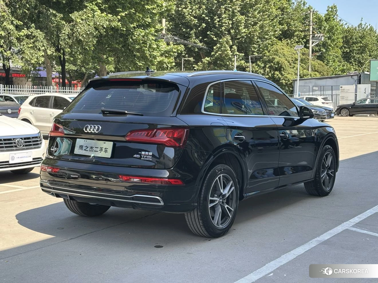 Audi Q5L id 4452774 из Китая 25
