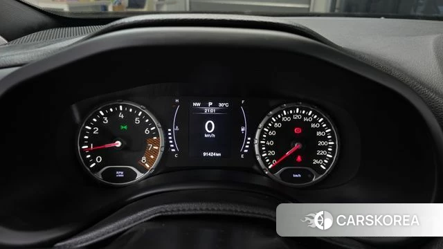 Jeep Renegade id 4551388 из Кореи 18