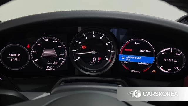 Porsche 911(992) id 4280446 из Кореи 18