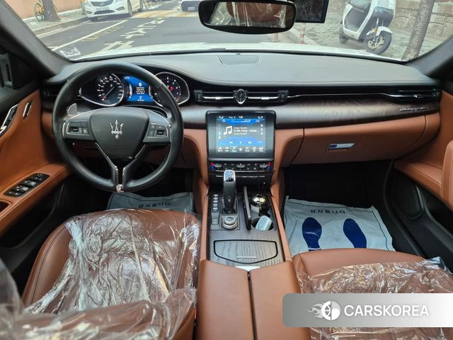 Maserati Quattroporte id 4595183 из Кореи 18