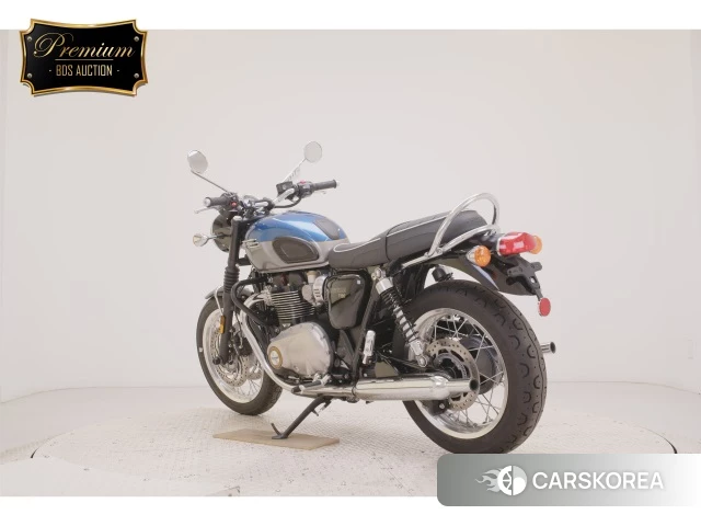 Triumph BONNEVILLE T120 id 4366847 из Японии 8