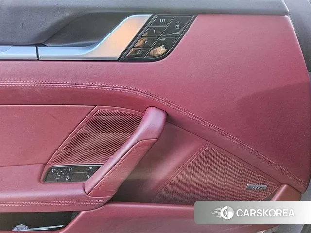 Porsche 911(992) id 3401993 из Кореи 11