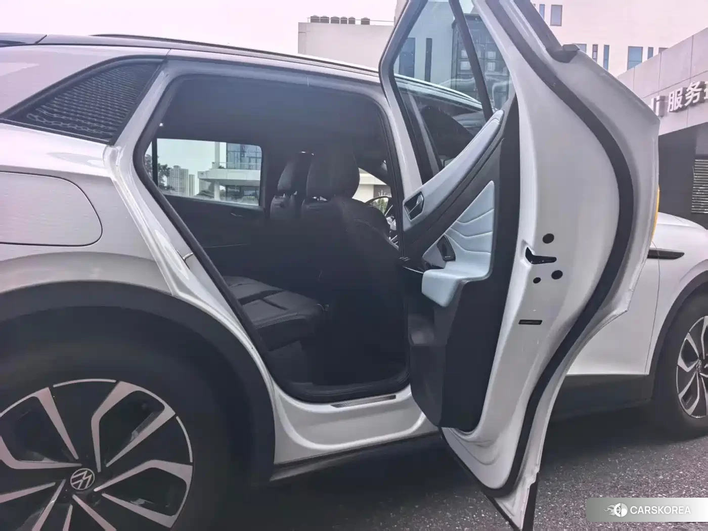 Volkswagen ID.4 X id 4539326 из Китая 8