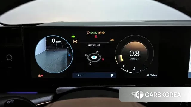 Hyundai Grandeur (GN7) id 3599480 из Кореи 18