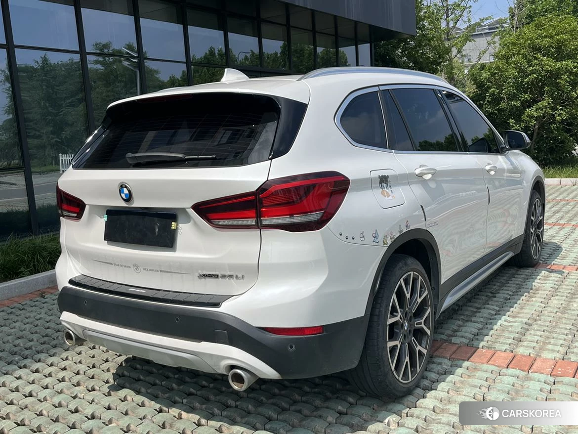 BMW X1 id 4479373 из Китая 8