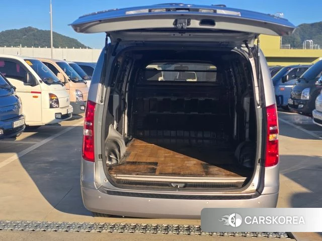 Hyundai The New Grand Starex id 3813458 из Кореи 17