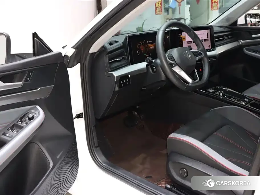 Volkswagen Lamando id 4539214 из Китая 18