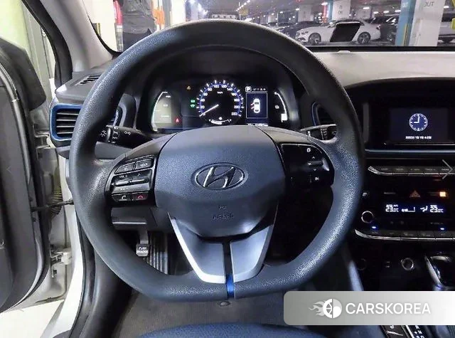 Hyundai Ionic Hybrid id 3162003 из Кореи 17