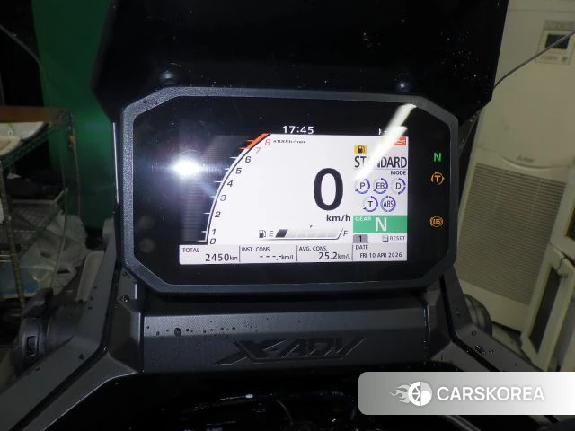 Honda X-ADV 750 id 3949448 из Японии 32