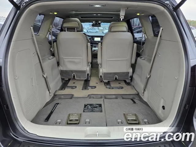 Kia The New Carnival id 2582326 из Кореи 18