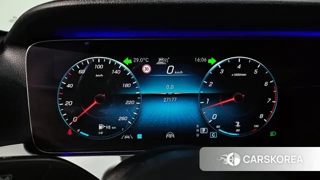 Mercedes-Benz E-Class W213 id 2885770 из Кореи 18