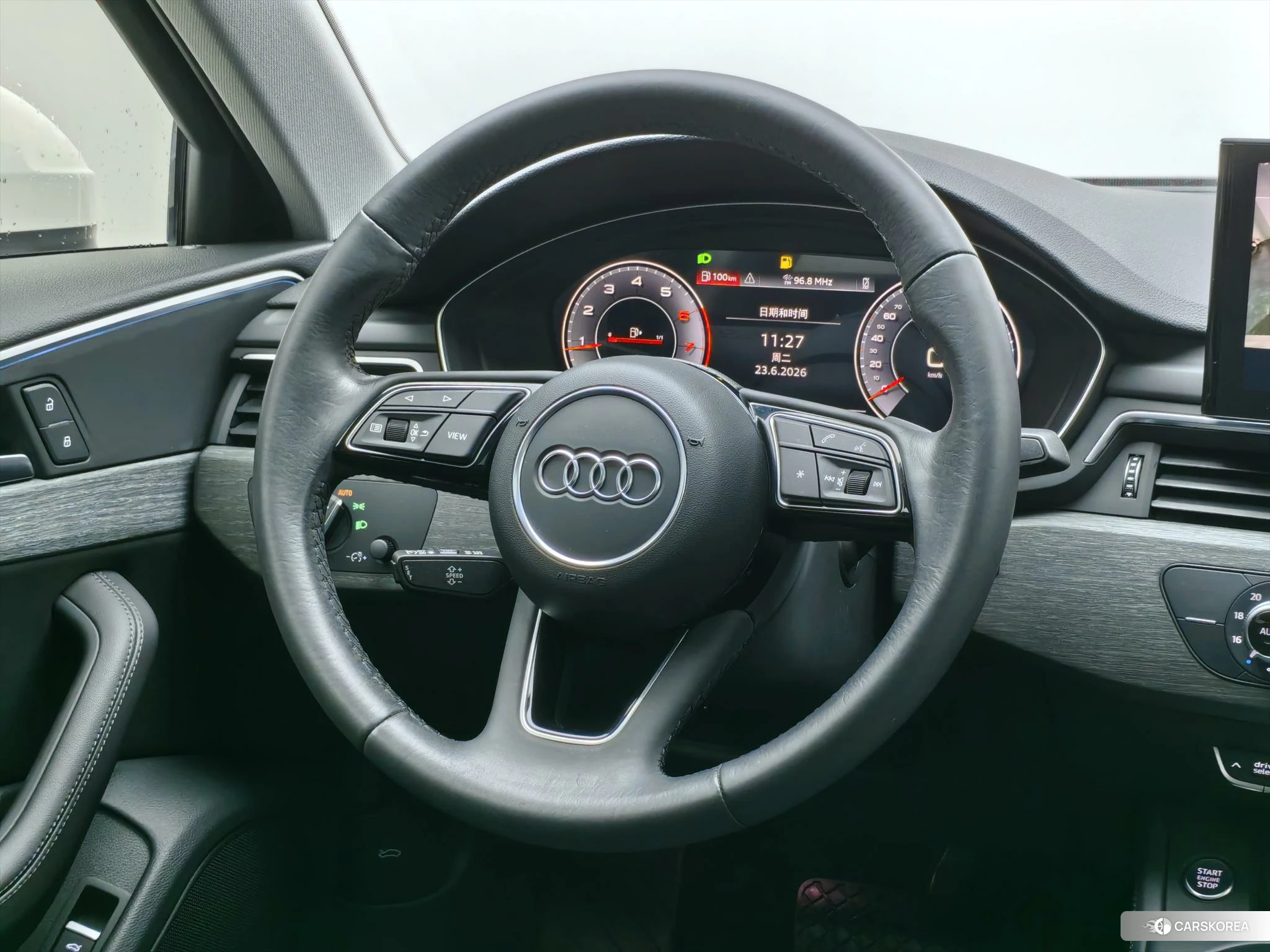 Audi A4L id 4493074 из Китая 18