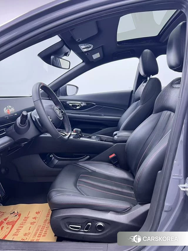 GAC Trumpchi Shadow Leopard id 4236410 из Китая 12