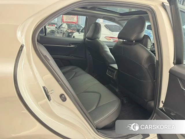 Toyota Camry id 4263648 из Китая 30