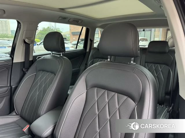 Volkswagen Tiguan L id 4297225 из Китая 20