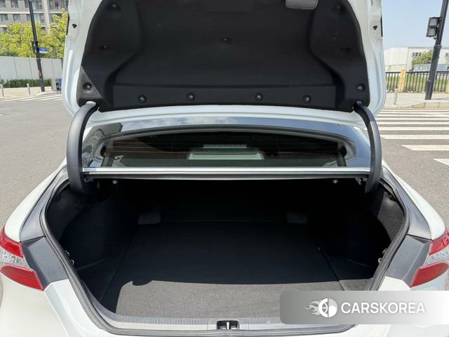 Toyota Camry id 4238623 из Китая 24