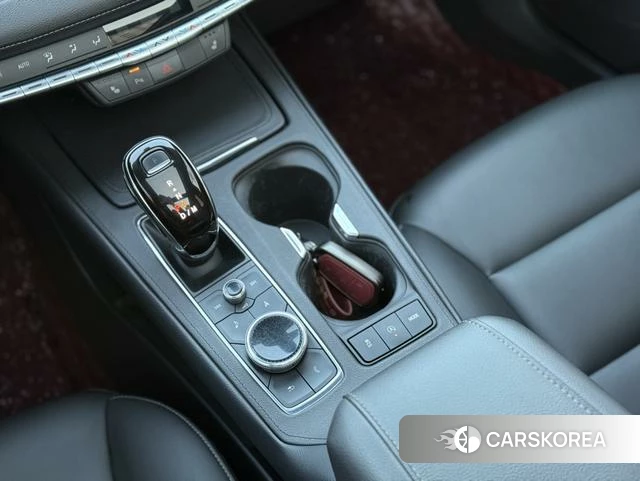 Cadillac XT4 id 4212764 из Китая 27