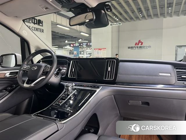 GAC Trumpchi Trumpchi M8 id 4215185 из Китая 13