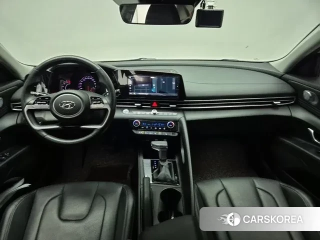 Hyundai Avante (CN7) id 3288285 из Кореи 17