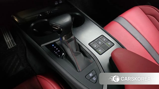 Lexus UX250h id 4618133 из Кореи 30