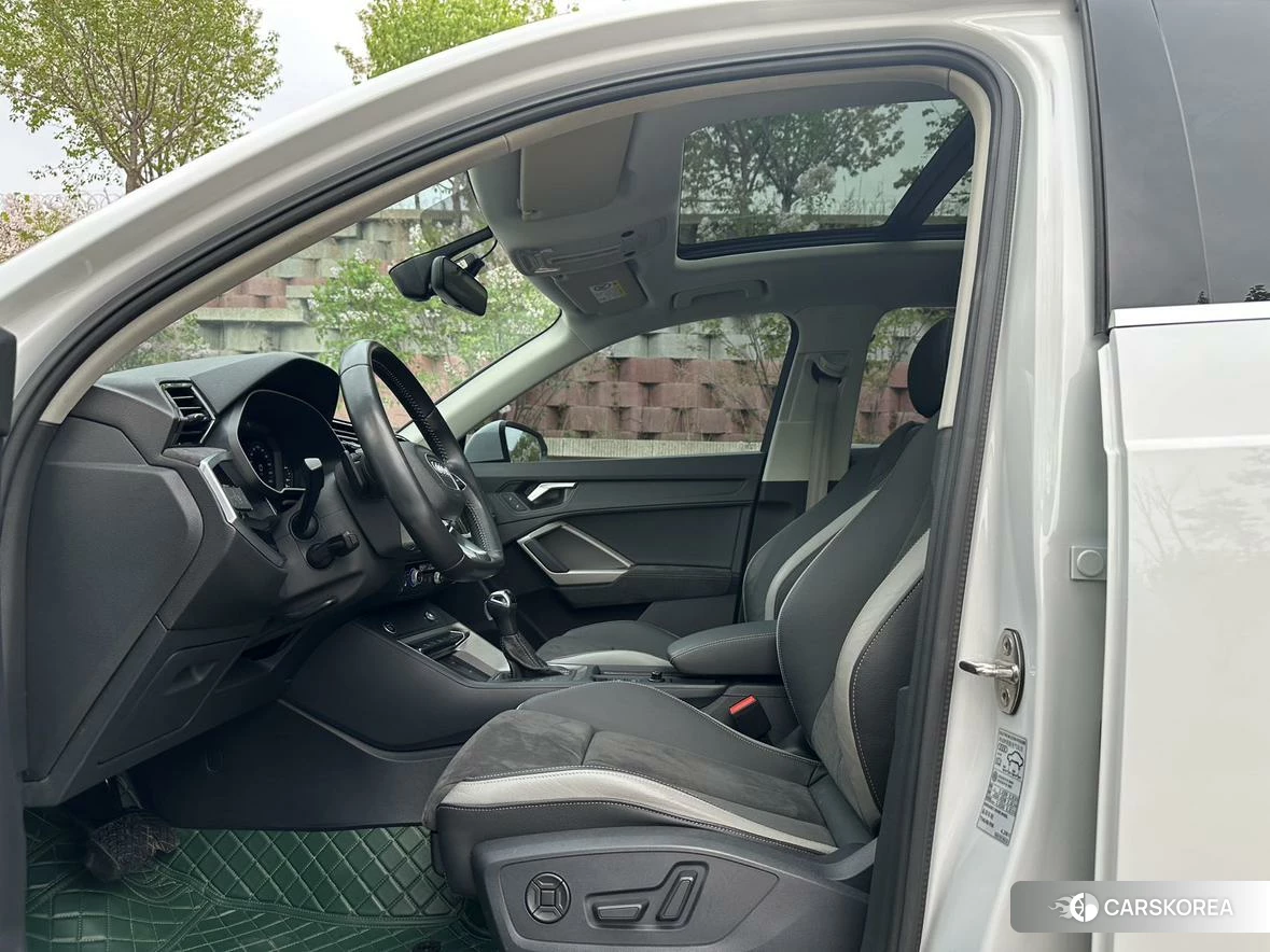 Audi Q3 id 4426511 из Китая 14