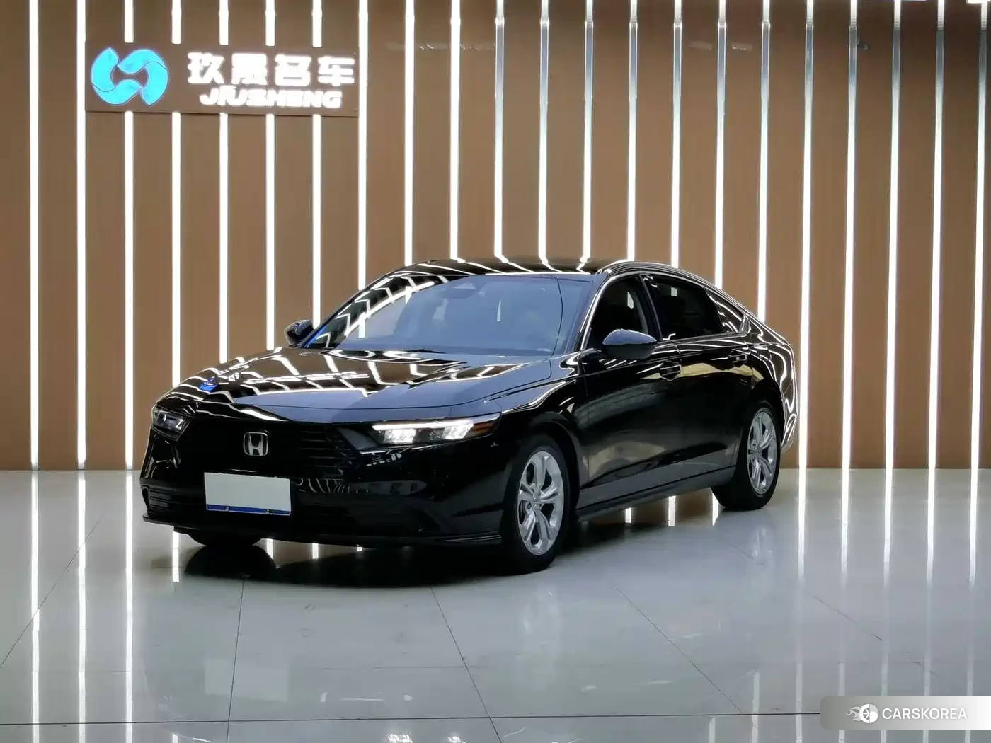 Honda Accord id 4545942 из Китая 13