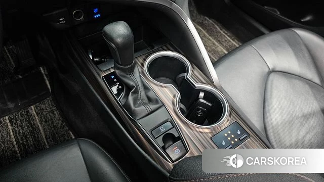 Toyota Camry (XV70) id 4225524 из Кореи 29