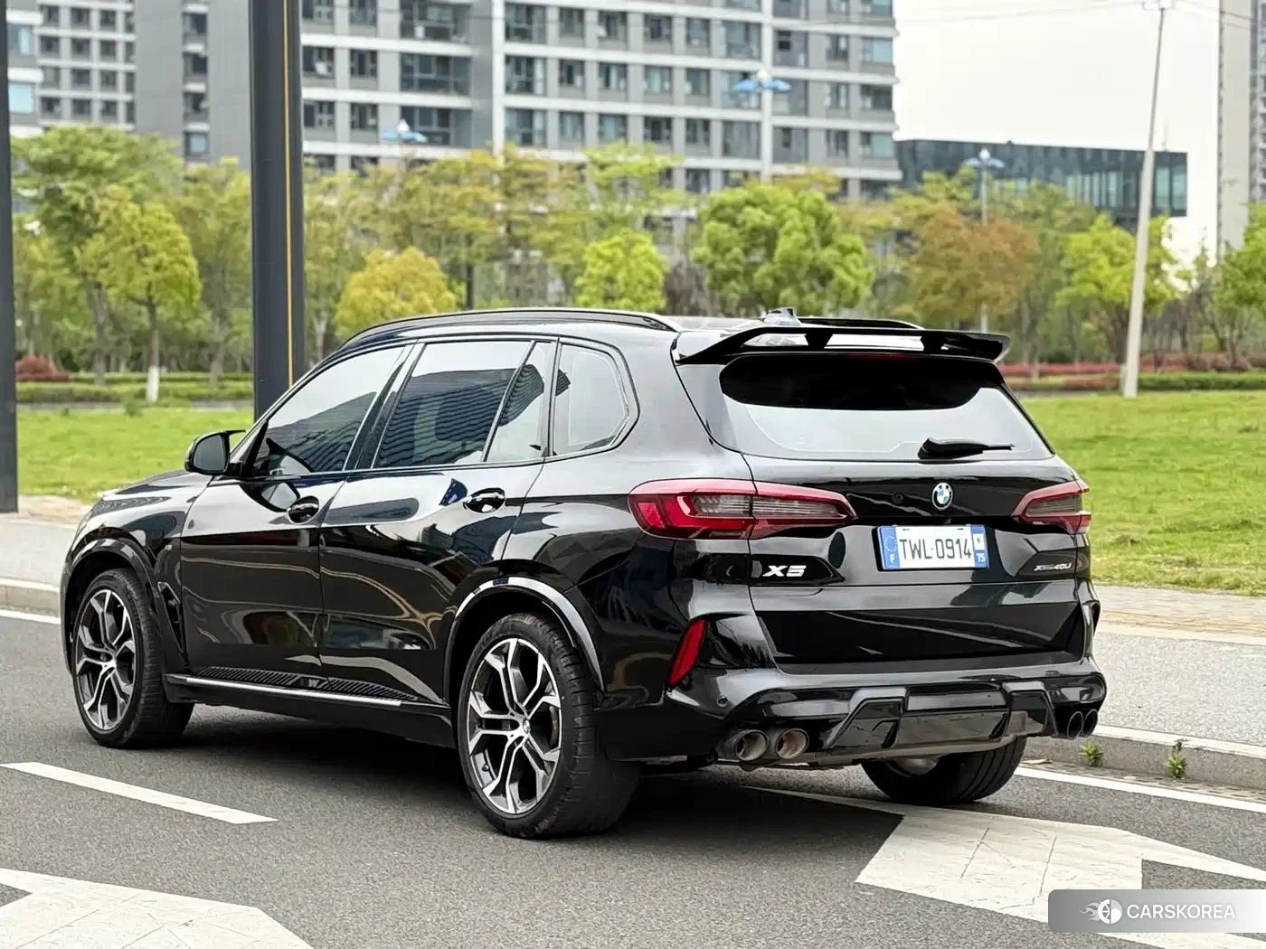 BMW X5 id 4539292 из Китая 17