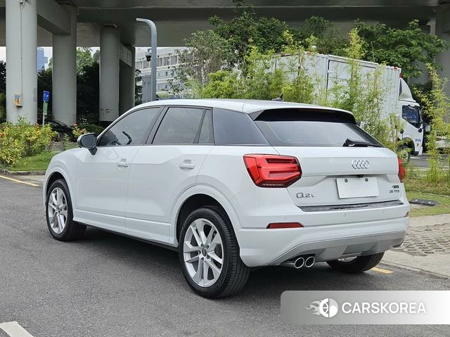 Audi Q2L id 4253777 из Китая 17