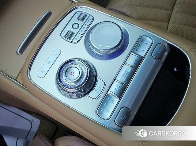 Genesis G90 (RS4) id 4631395 из Кореи 18