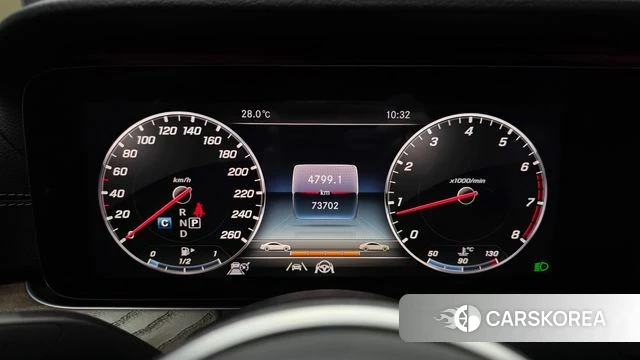 Mercedes-Benz E-Class W213 id 4619807 из Кореи 33