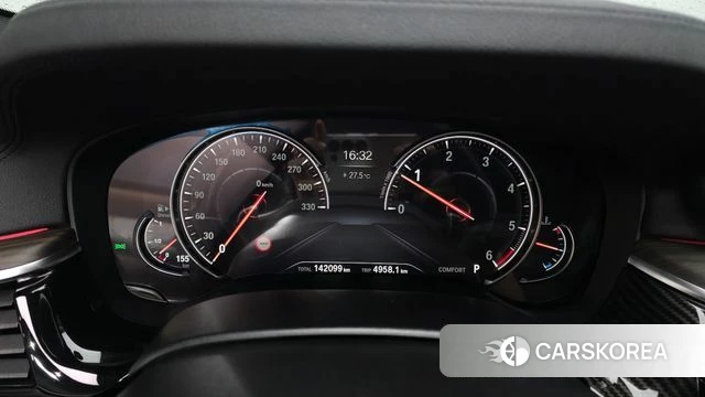 BMW 5 Series (G30) id 4751345 из Кореи 18