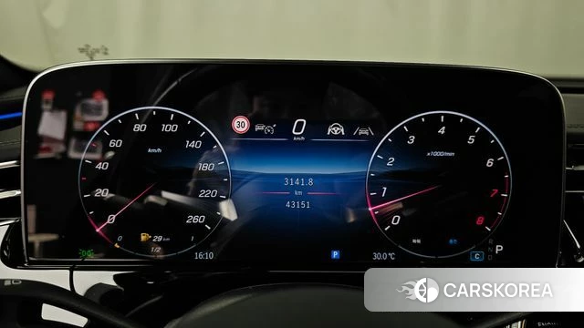 Mercedes-Benz E-Class W214 id 4686924 из Кореи 31