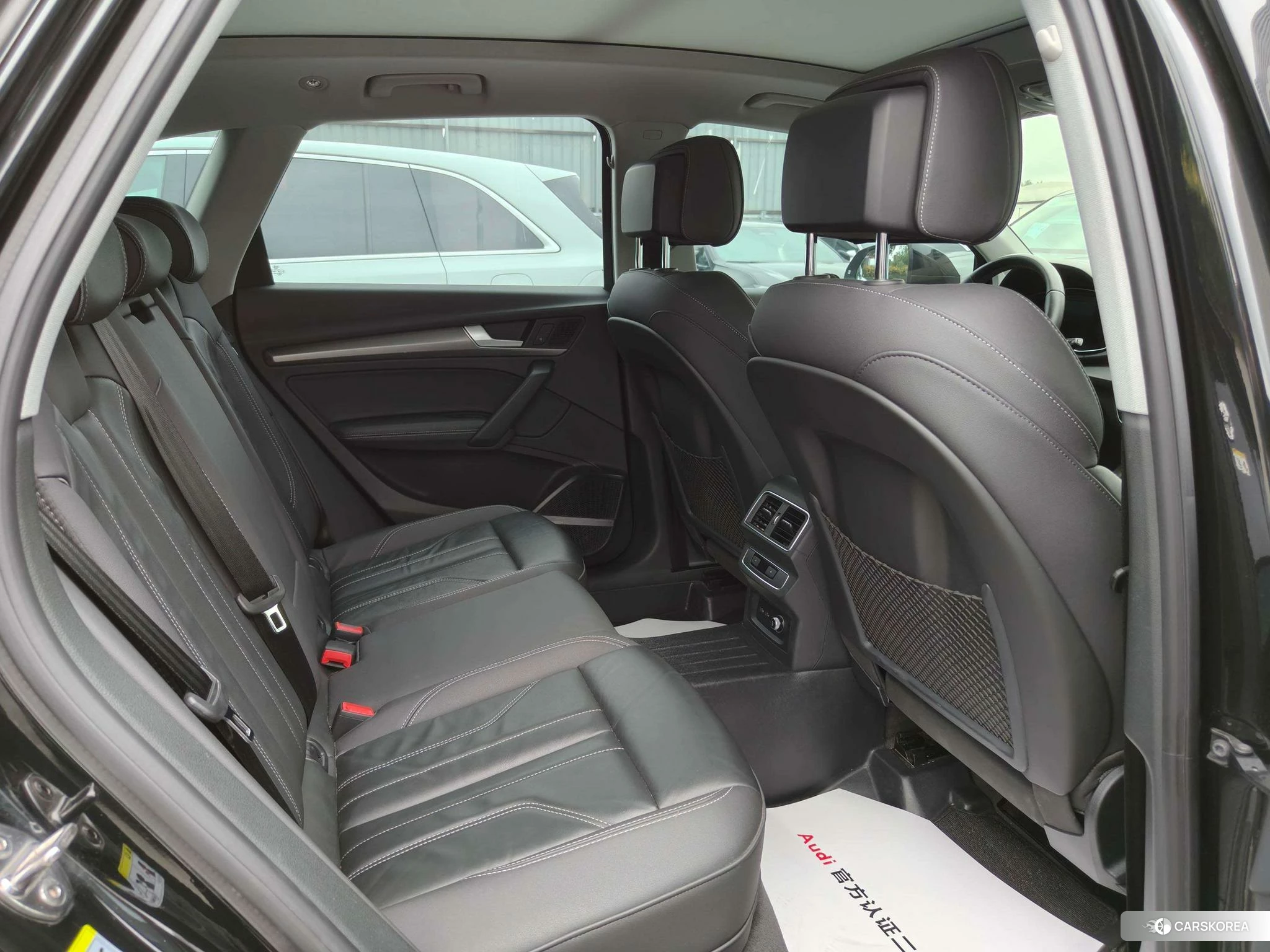 Audi Q5L id 4467576 из Китая 18