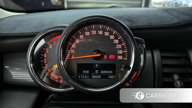 Mini Cooper id 4202889 из Кореи 31