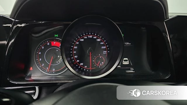 Hyundai Avante (CN7) id 3935957 из Кореи 18