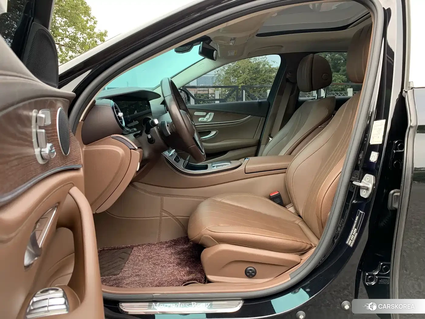 Mercedes-Benz E-Class id 4685999 из Китая 31
